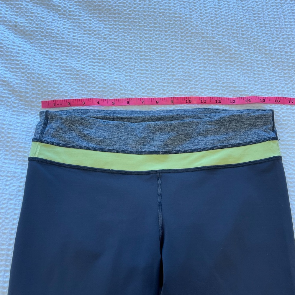Lululemon Gray Run Inspire Crop ll Leggings - Picture 7 of 9